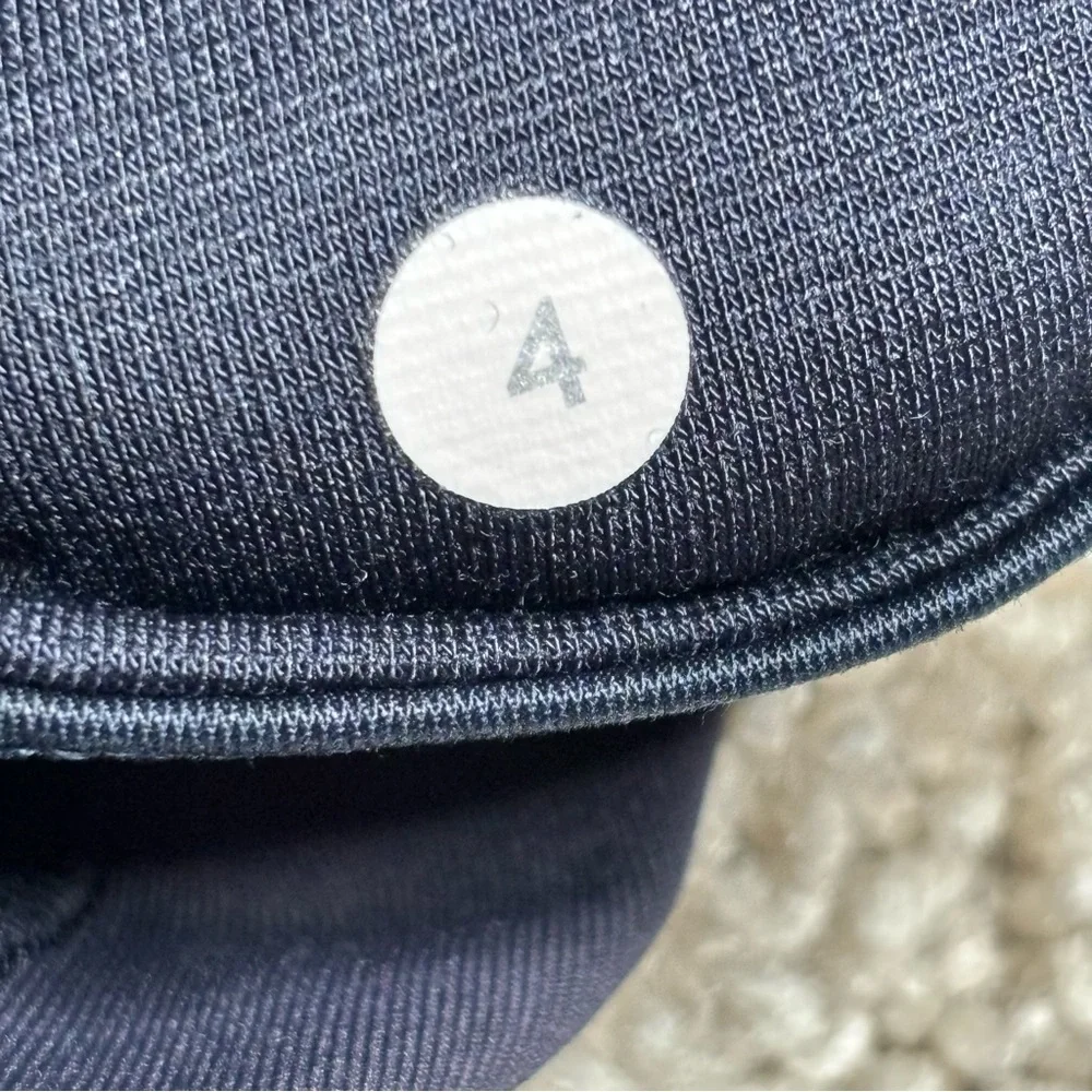 Lululemon Seek The Heat Crop